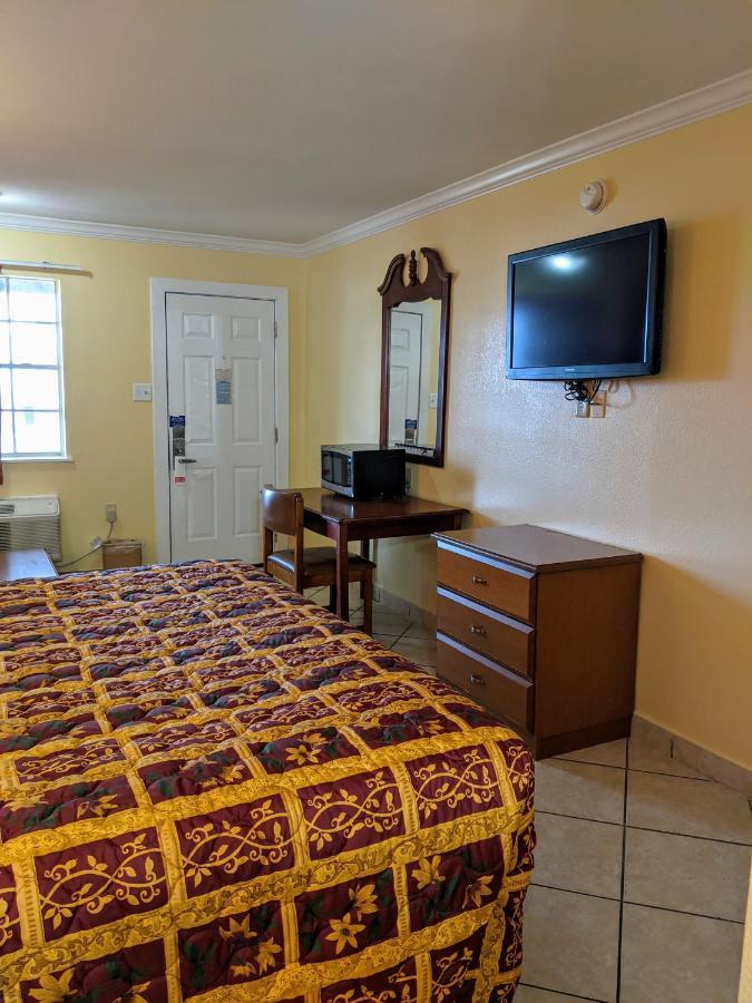 Lake Houmas Inn エクステリア 写真