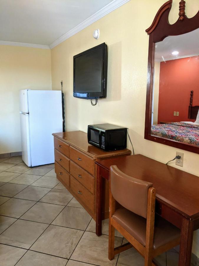 Lake Houmas Inn エクステリア 写真